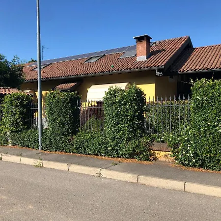 Konukevi Il Salice Novara