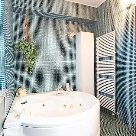 Il Salice בית הארחה נוברה